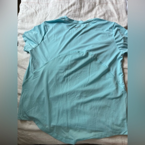 Nike Dri-Fit Running Light Blue Shirt - Picture 6 of 6